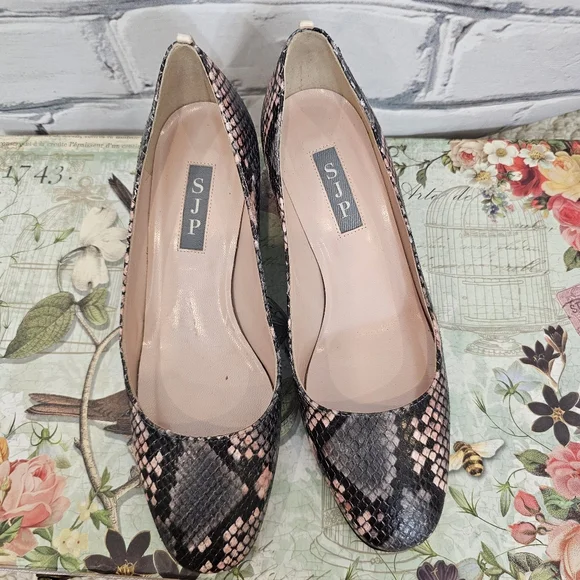 SJP Python Print Leather Pumps - Picture 6 of 7